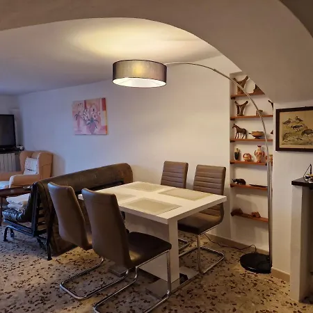 Casa Del Gufo Apartment